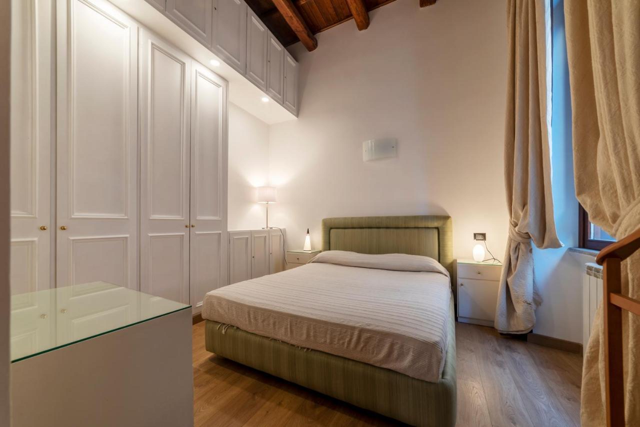 רומא Piazza Di Spagna Elegant Apartment מראה חיצוני תמונה