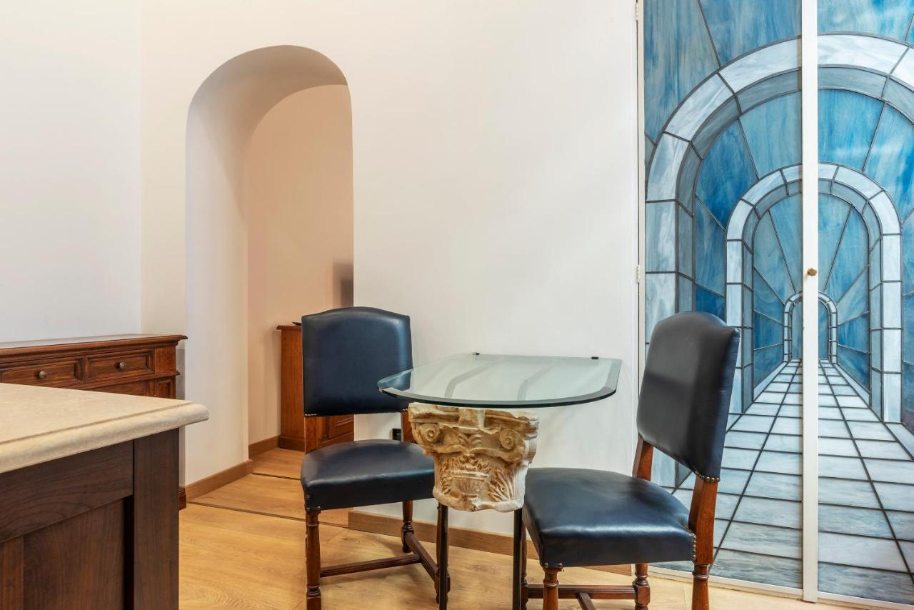 רומא Piazza Di Spagna Elegant Apartment מראה חיצוני תמונה