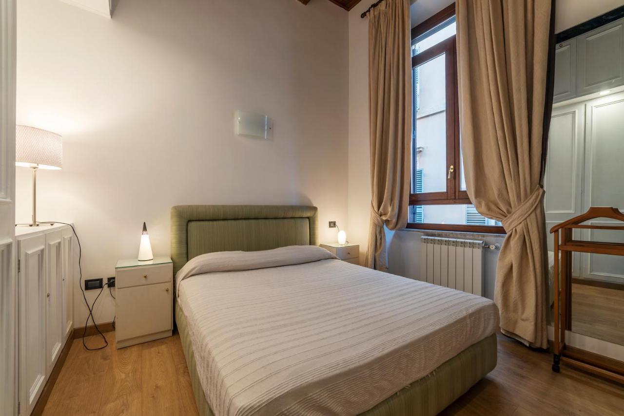 רומא Piazza Di Spagna Elegant Apartment מראה חיצוני תמונה